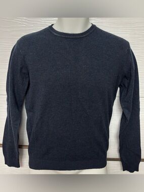 Like new Sonny Bono Essential Crewneck Sweater Size Small